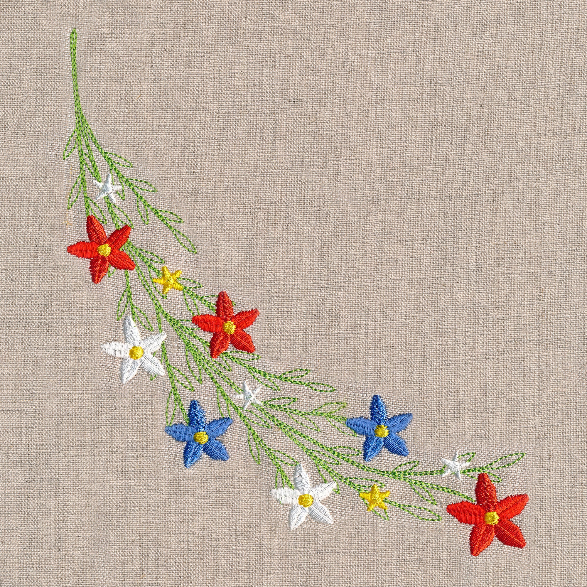 Patriotic Floral Spray - Image 10