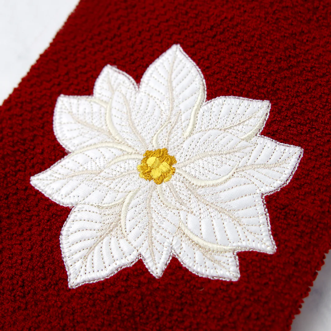 Peaceful Poinsettia (Heirloom Applique) - Image 9