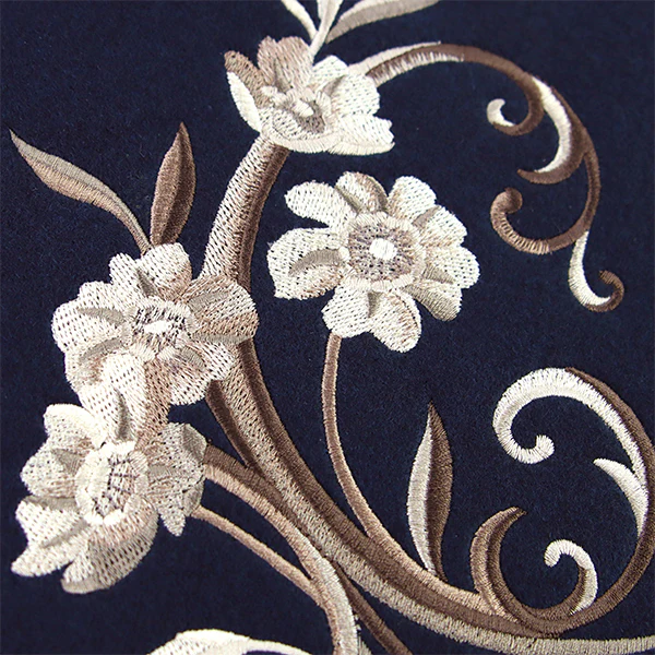 Regal Blooms Accent - Image 2