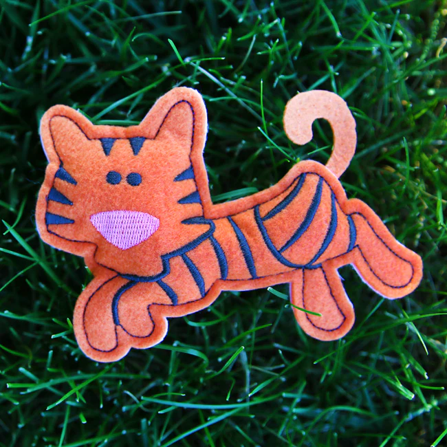 Safari Tiger Stuffie (In-the-Hoop) - Image 3