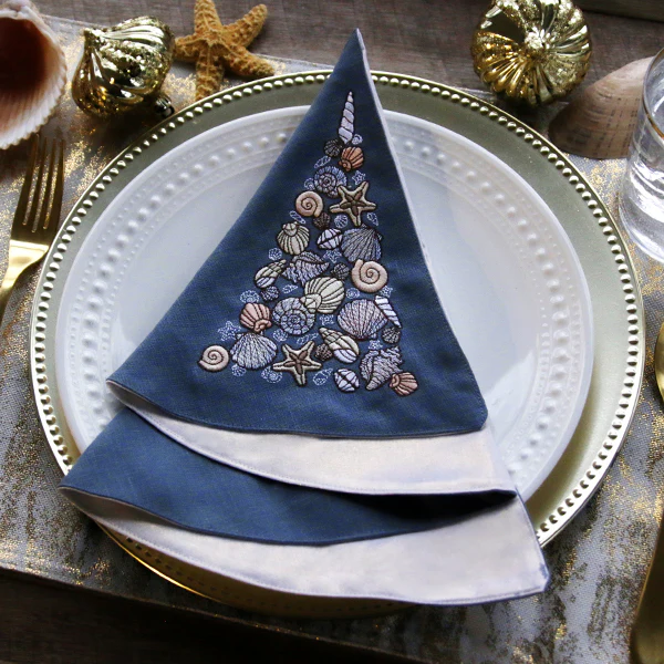 Seaside Shells Christmas Tree - Image 2