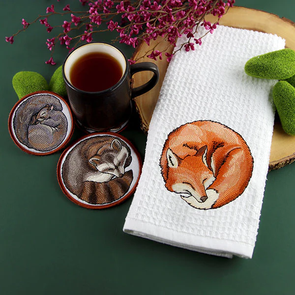 Sleeping Animal Coaster - Squirrel (In-the-Hoop) - Image 3