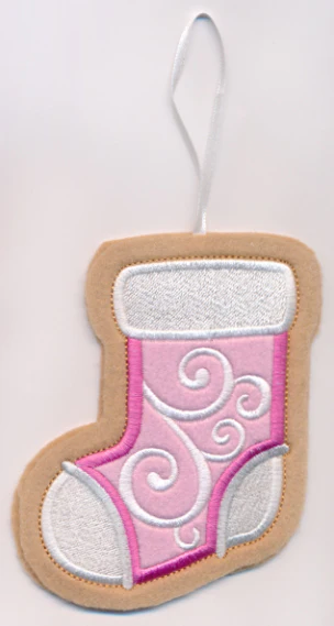 Stocking Cookie Ornament (In-the-Hoop) - Image 3