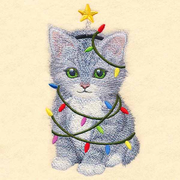 Sweet Christmas Kitten - Image 3