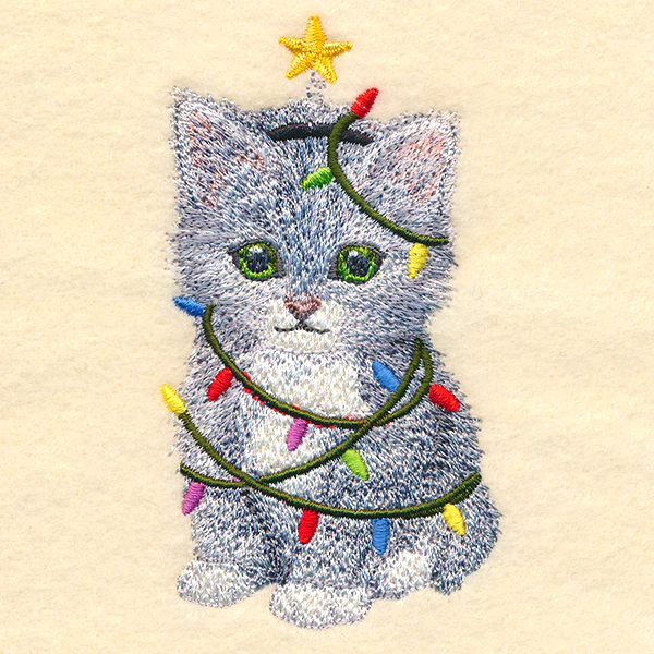 Sweet Christmas Kitten - Image 5