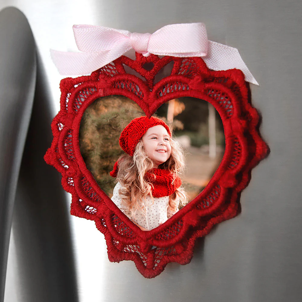 Sweet Moments Heart Frame Ornament (Lace)