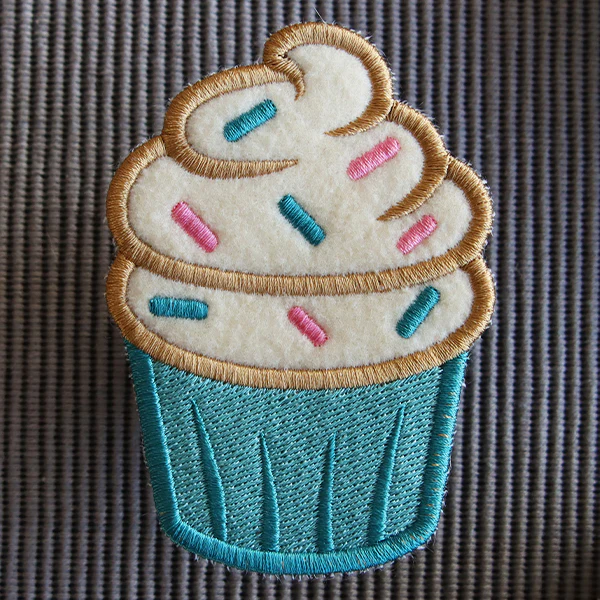 Sweets from the Kitchen - Cupcake (In-the-Hoop) - Image 3