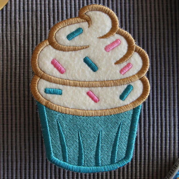 Sweets from the Kitchen - Cupcake (In-the-Hoop) - Image 5