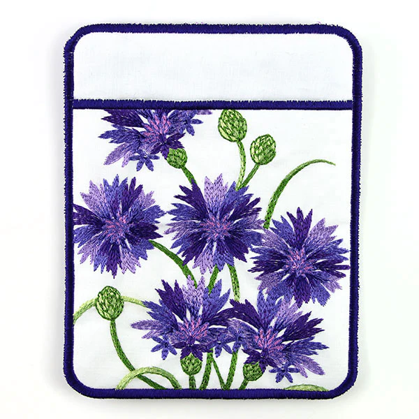 Textured Bachelor Button Potholder (In-the-Hoop) - Image 6