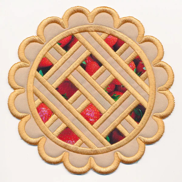 The Perfect Pie Trivet (In-the-Hoop) - Image 4