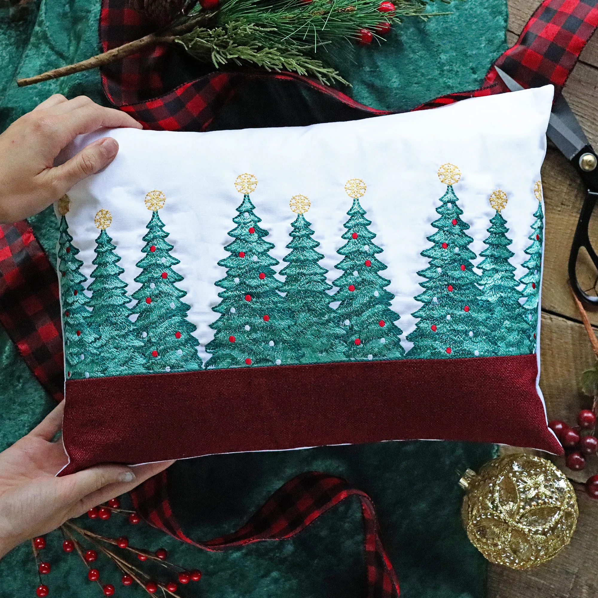 Twinkle Tree Border