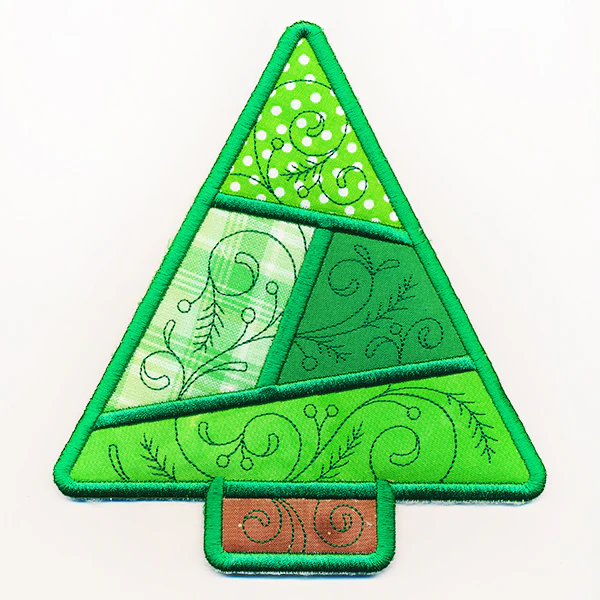 Very Merry Christmas Tree Trivet (In-the-Hoop) - Image 4
