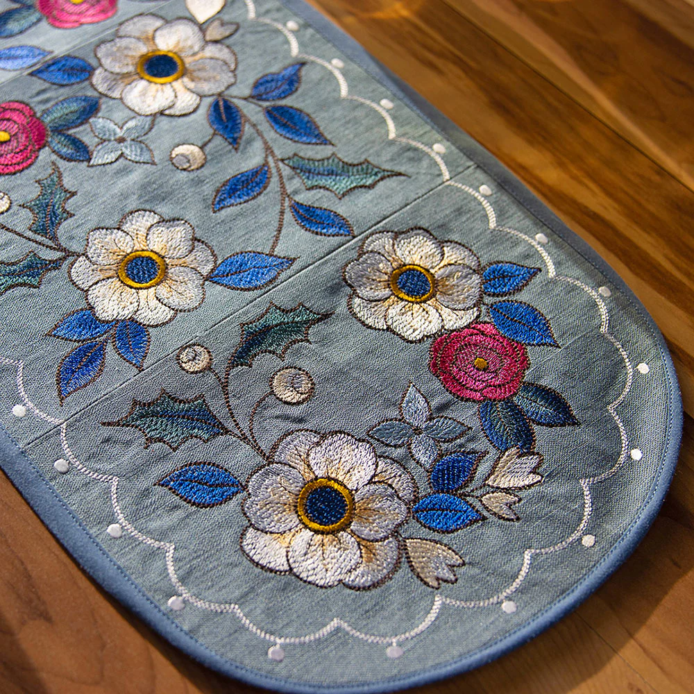 Winter Florals Table Runner Set - Image 3