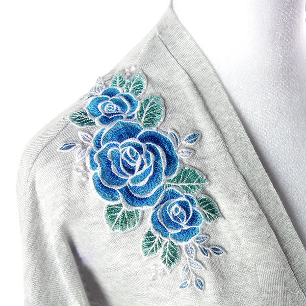 Winter's Splendor Icy Rose Border - Image 2