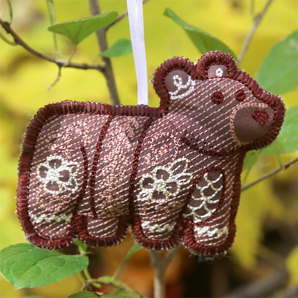 Woodland Wildlife Ornament - Bear (In-the-Hoop) - Image 2