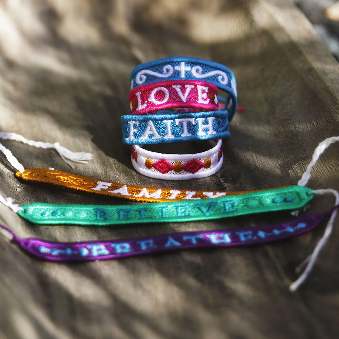 Words of Wisdom Bracelet - Believe (Lace) - Image 2